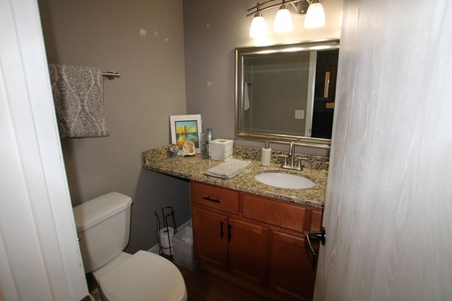 110 Village Creek Drive 110, Lake In The Hills, IL 60156