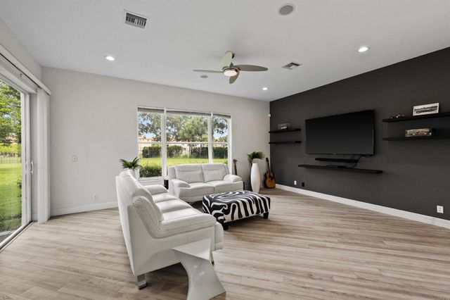 1215 Creekside Drive, Wellington, FL 33414