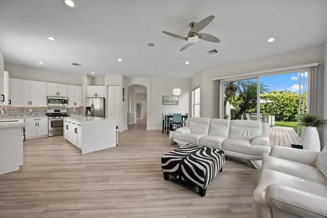 1215 Creekside Drive, Wellington, FL 33414