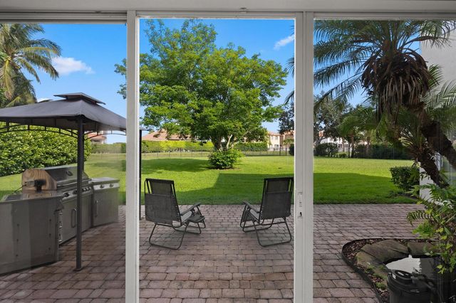 1215 Creekside Drive, Wellington, FL 33414