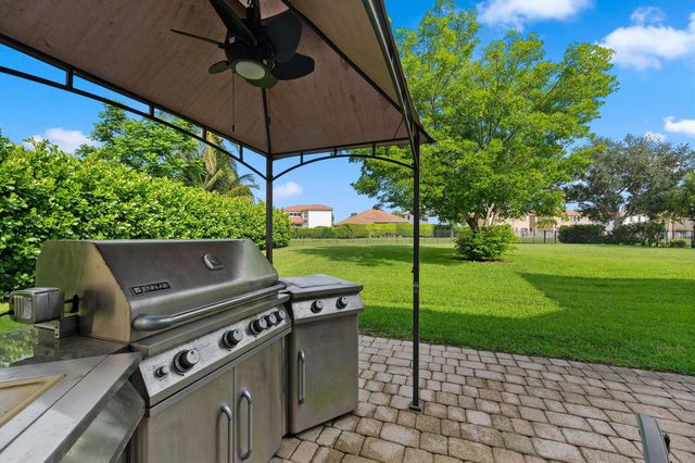 1215 Creekside Drive, Wellington, FL 33414