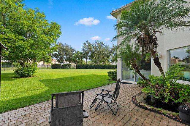 1215 Creekside Drive, Wellington, FL 33414