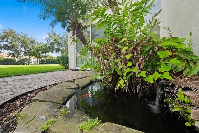 1215 Creekside Drive, Wellington, FL 33414