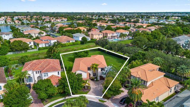 1215 Creekside Drive, Wellington, FL 33414