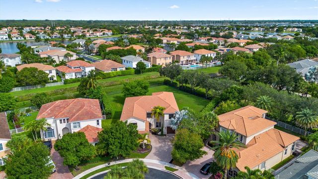 1215 Creekside Drive, Wellington, FL 33414