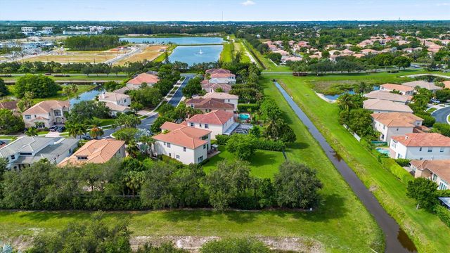 1215 Creekside Drive, Wellington, FL 33414