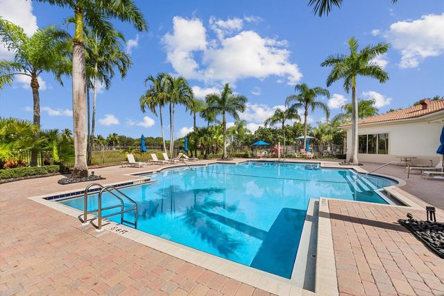1215 Creekside Drive, Wellington, FL 33414