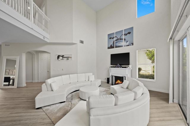 1215 Creekside Drive, Wellington, FL 33414