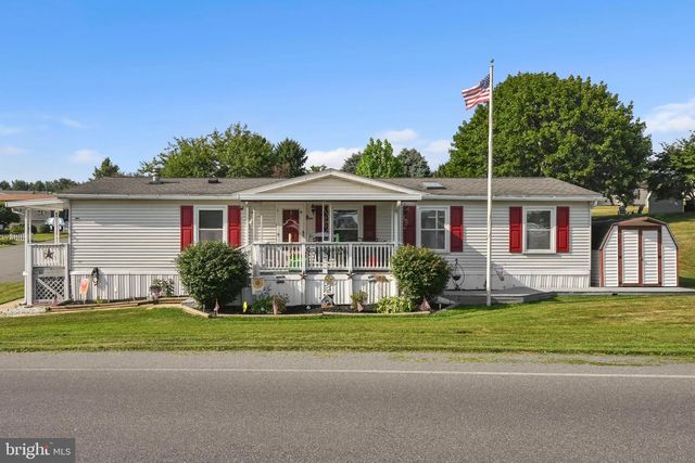 200 FINCH CT, Lancaster, PA 17603