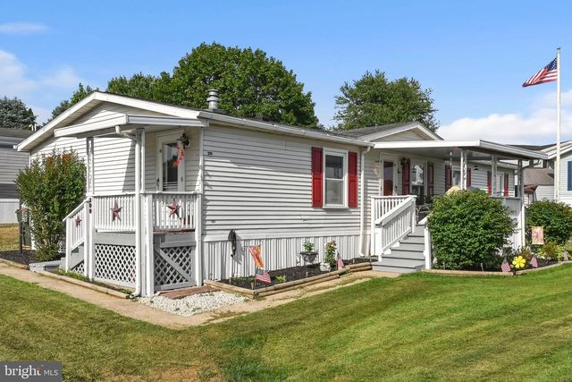 200 FINCH CT, Lancaster, PA 17603