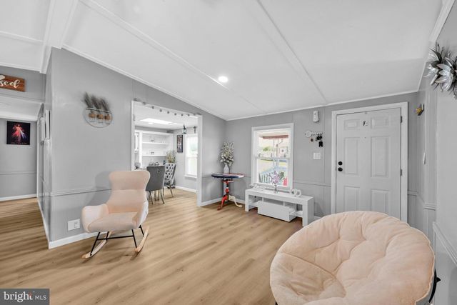 200 FINCH CT, Lancaster, PA 17603
