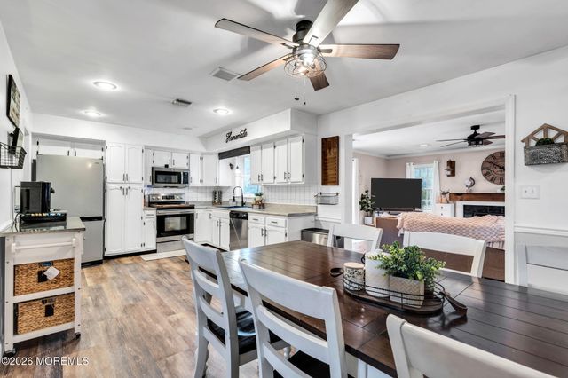 710 Hazelton Avenue, Lanoka Harbor, NJ 08734