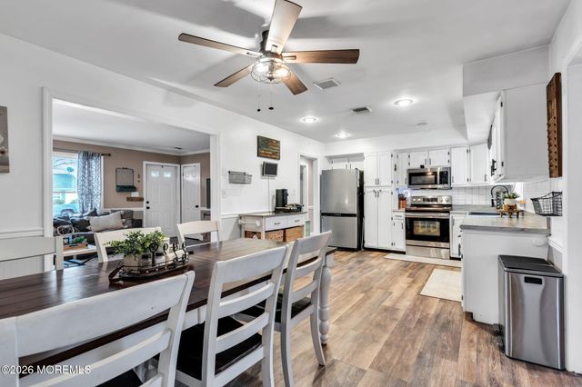 710 Hazelton Avenue, Lanoka Harbor, NJ 08734