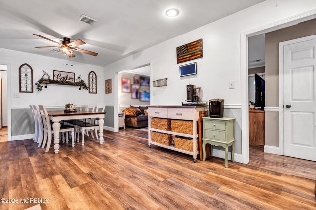 710 Hazelton Avenue, Lanoka Harbor, NJ 08734