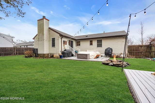 710 Hazelton Avenue, Lanoka Harbor, NJ 08734