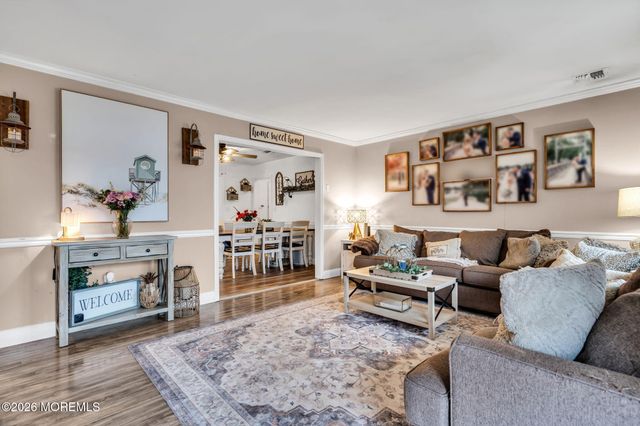 710 Hazelton Avenue, Lanoka Harbor, NJ 08734