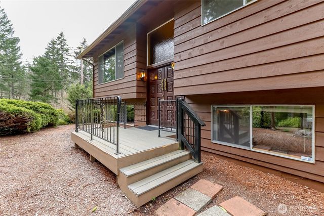 25314 48th Avenue Ct E, Graham, WA 98338