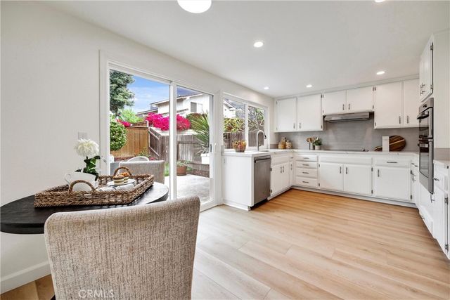 29 Blackswan, Irvine, CA 92604