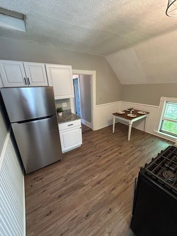 560 Church St 560, Northbridge, MA 01534