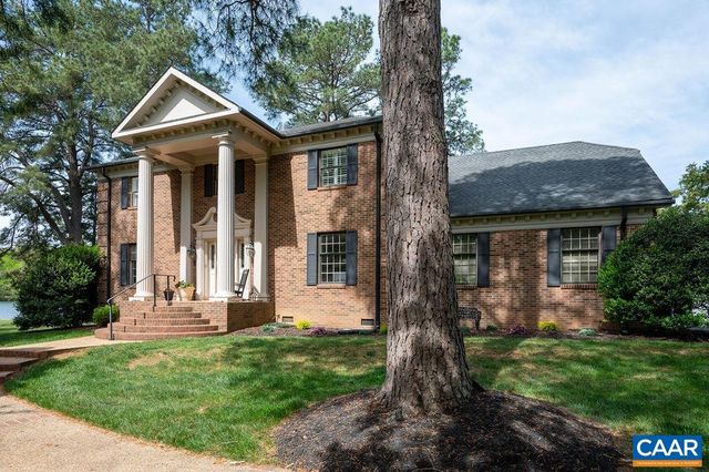 25 BOLLING CIR, Palmyra, VA 22963