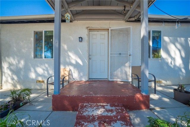 541 N Hargrave St, Banning, CA 92220