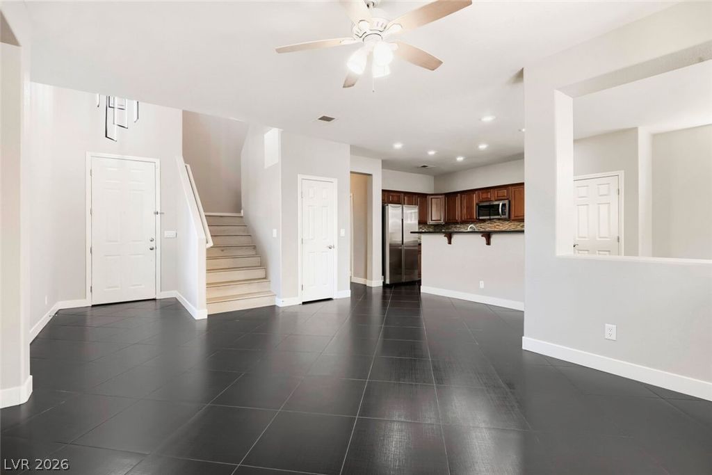9015 Toast Avenue, Las Vegas, NV 89148 — photo 5