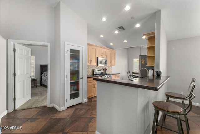 11146 E POINSETTIA Drive, Scottsdale, AZ 85259