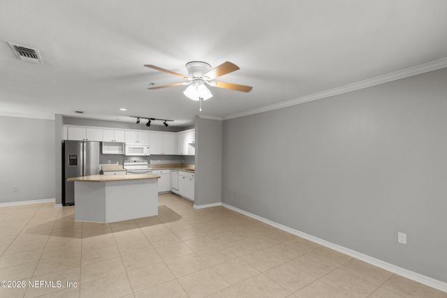 3591 KERNAN Boulevard S 118, Jacksonville, FL 32224