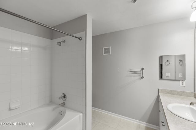 3591 KERNAN Boulevard S 118, Jacksonville, FL 32224