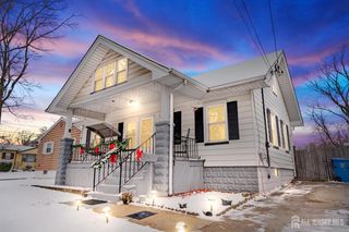 186 Metuchen Avenue, Woodbridge Proper, NJ 07095