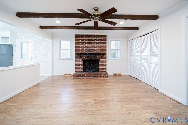 1030 Briarcliffe Dr, Colonial Heights, VA 23834