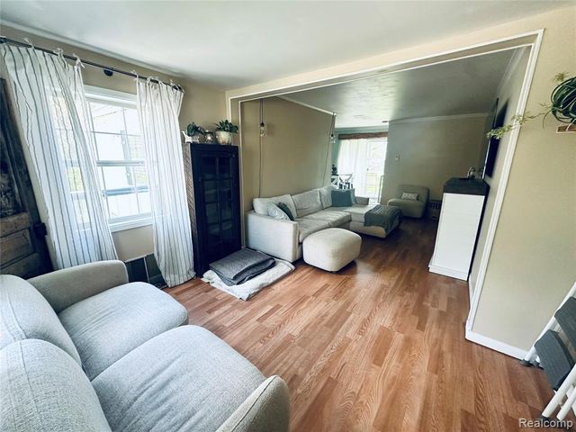 5827 Annibal Drive, Lapeer, MI 48446