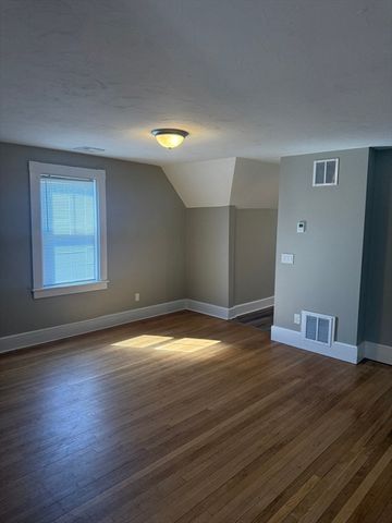 113 Union St 2, Bridgewater, MA 02324