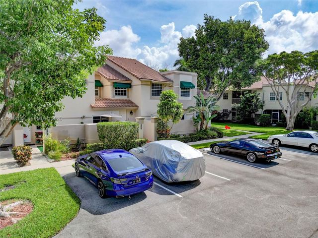 6659 Via Regina 7, Boca Raton, FL 33433