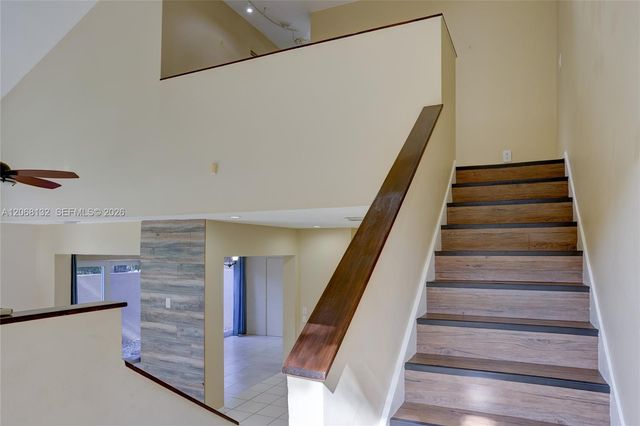 6659 Via Regina 7, Boca Raton, FL 33433