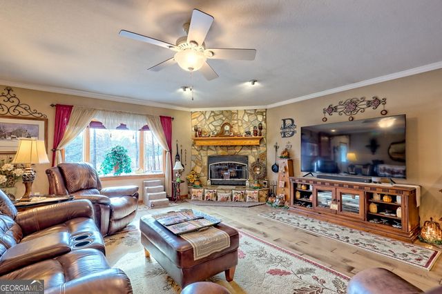 5753 Jackson Lane, Young Harris, GA 30582