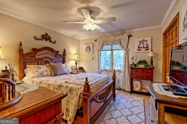 5753 Jackson Lane, Young Harris, GA 30582