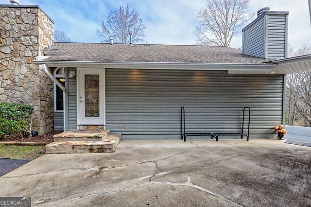 5753 Jackson Lane, Young Harris, GA 30582