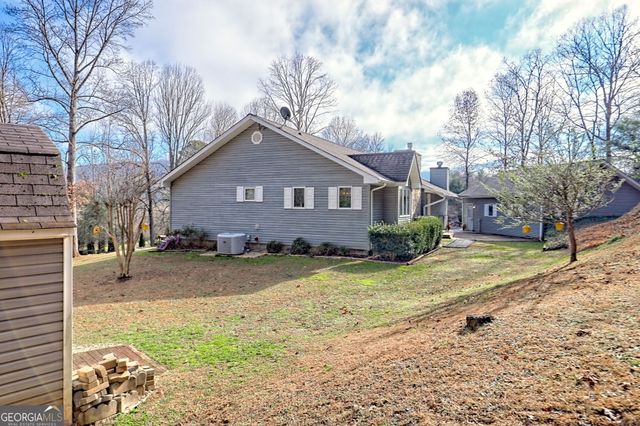 5753 Jackson Lane, Young Harris, GA 30582