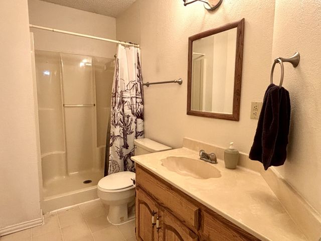 1140 County Road 2500, Bonham, TX 75418