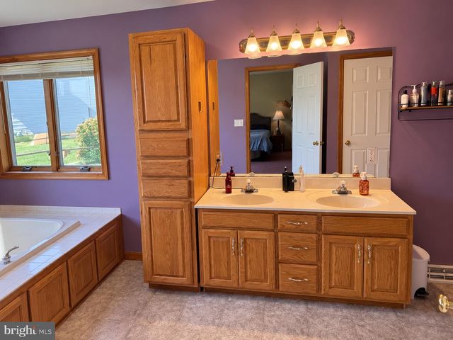 27 INTEGRO DR, Clayton, DE 19938