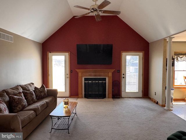 27 INTEGRO DR, Clayton, DE 19938