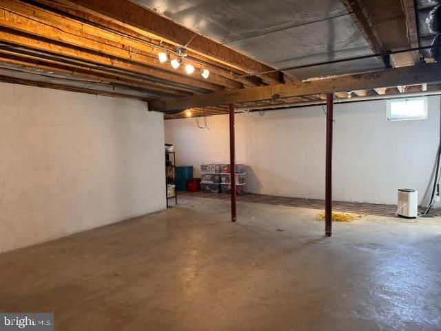 27 INTEGRO DR, Clayton, DE 19938