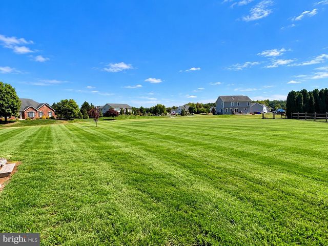 27 INTEGRO DR, Clayton, DE 19938