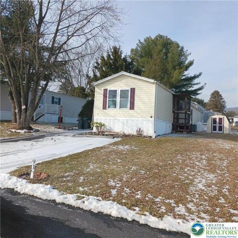 93 Nashua Street, Lehigh Twp, PA 18088