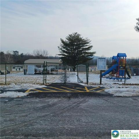 93 Nashua Street, Lehigh Twp, PA 18088