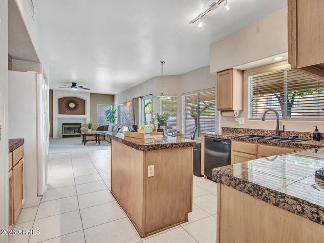 29008 N 46TH Way, Cave Creek, AZ 85331