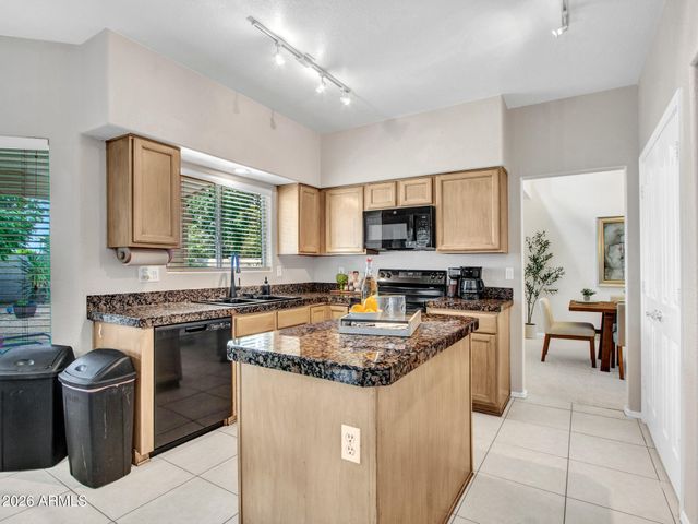 29008 N 46TH Way, Cave Creek, AZ 85331