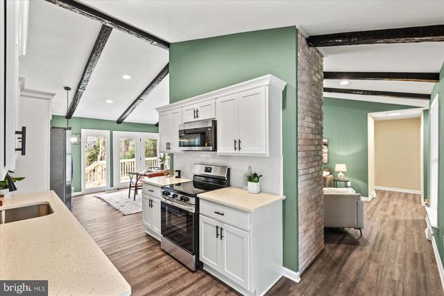 203 MUSKET LN, Locust Grove, VA 22508