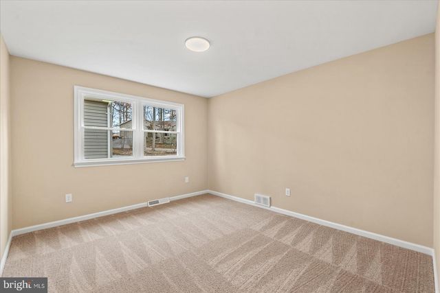 203 MUSKET LN, Locust Grove, VA 22508